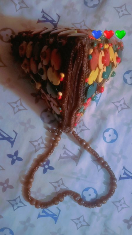 Sacs à mains, fourre-tout, bandoulières, porte monnaie fripperies premier choix🥳